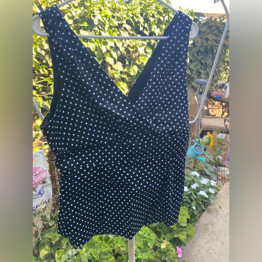 Torrid Black and White polka dot Sleeveless top